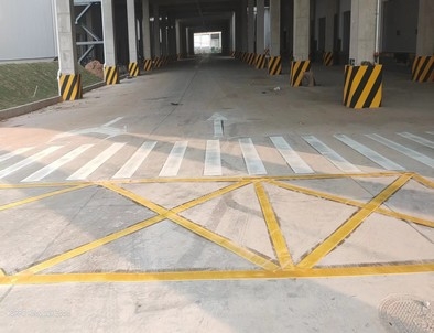 荆门荆门厂区道路标线施工